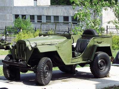 GAZ-67B Russian field car - image 9