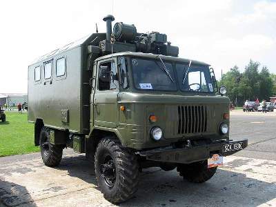GAZ-66V Russian airborne military truck - image 3