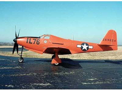 Bell P-63A Kingcobra American fighter - image 4