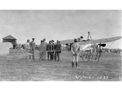 Bleriot XI French aircraft - image 3