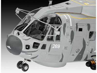 EH-101 Merlin HMA.1 - image 2