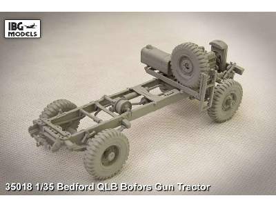Bedford QLB Bofors  Gun Tracktor - image 3