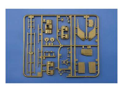 M4A1 Sherman 1/35 - image 11