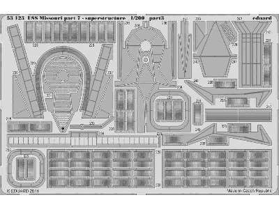 USS Missouri part 7 - superstructure 1/200 - Trumpeter - image 4