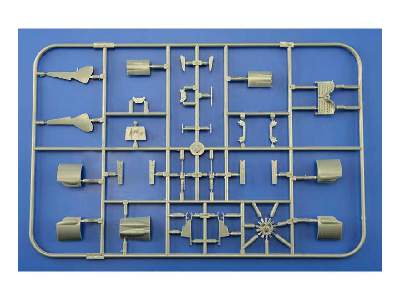 Fw 190A-8 1/48 - image 6