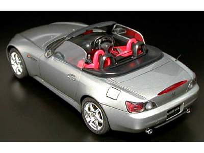 Honda S2000 - image 2