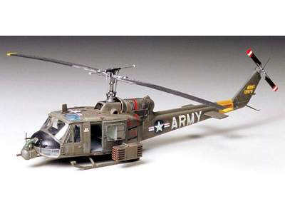 Bell UH-1B Huey - image 1