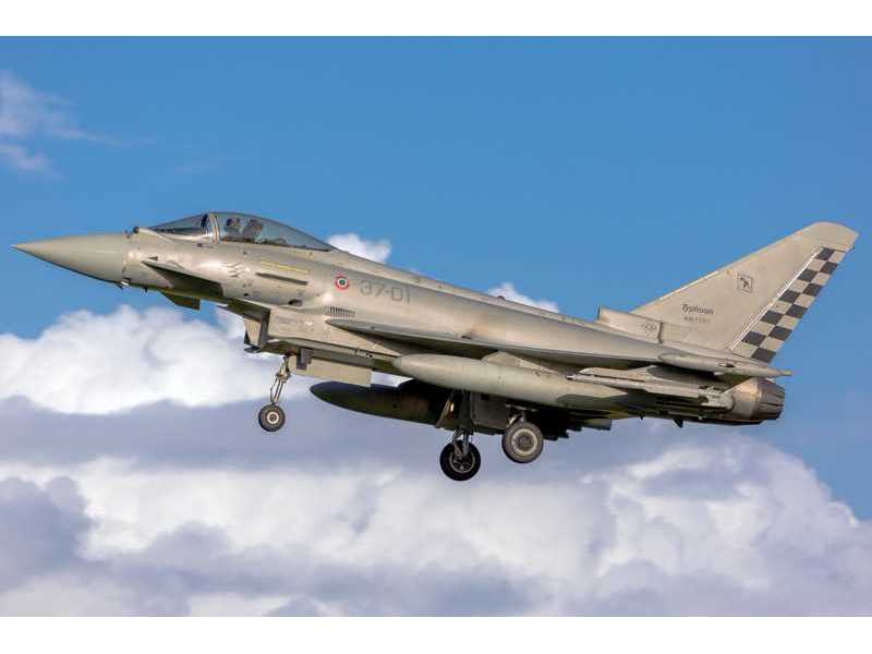 EF 2000 Typhoon single seater - image 1