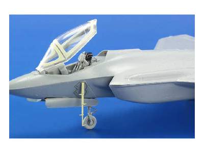 F-35A S. A. 1/72 - Hasegawa - image 3