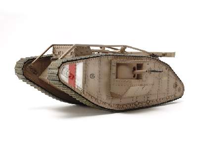 WWI British Tank Mk.IV Male - w/Single Motor/British Figures - image 7