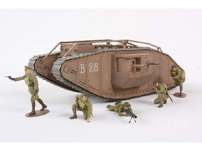 WWI British Tank Mk.IV Male - w/Single Motor/British Figures - image 10