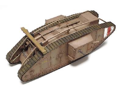 WWI British Tank Mk.IV Male - w/Single Motor/British Figures - image 12