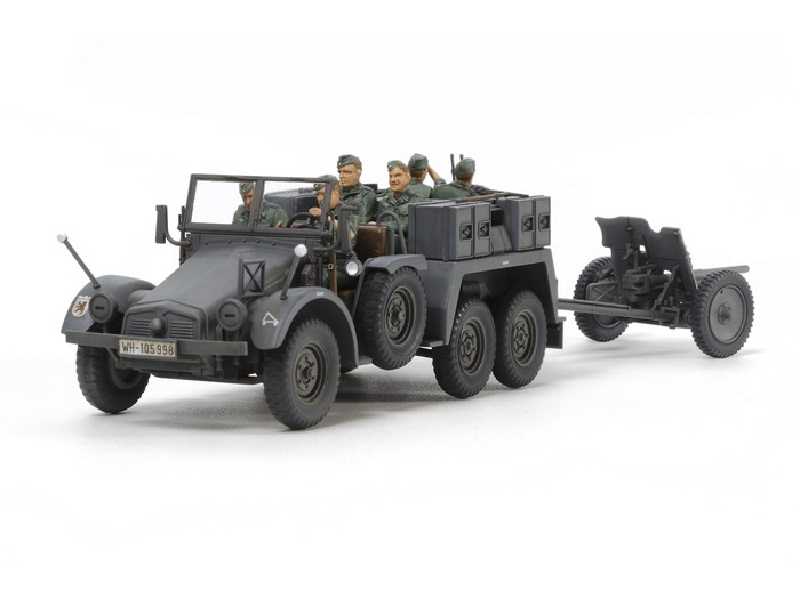 German 6x4 Towing Truck Kfz.69 - w/3.7cm Pak - image 1