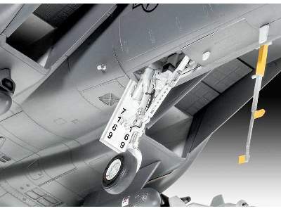 F-15E Strike Eagle & Bombs - image 6