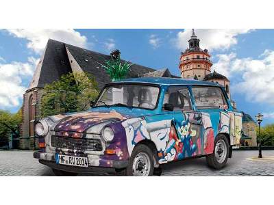 Trabant 601S Universal  25 Jahre Mauerfall - image 1