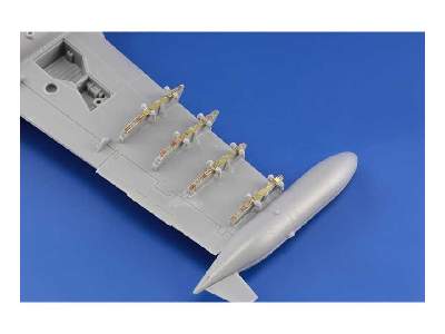 A-37A S. A. 1/48 - Trumpeter - image 7
