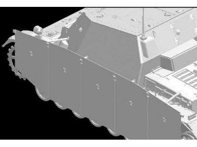 Sd.Kfz.166 Stu.Pz.IV Brummbar Early Production - image 6