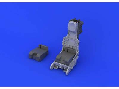 F-104 C2 ejection seat 1/32 - Italeri - image 2