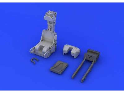 F-104 MB.7 ejection seat 1/32 - Italeri - image 7