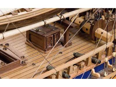 Brig HMS Endeavour - image 6