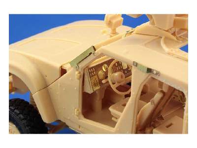 M-ATV MRAP interior S. A. 1/35 - Panda Models - image 2