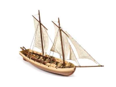 HMS Bounty boat - image 1