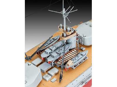 Russian WWI Battleship Gangut - image 5