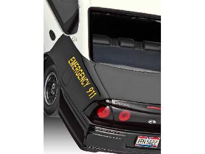 Chevy Impala Police Car - Gift Set - image 5