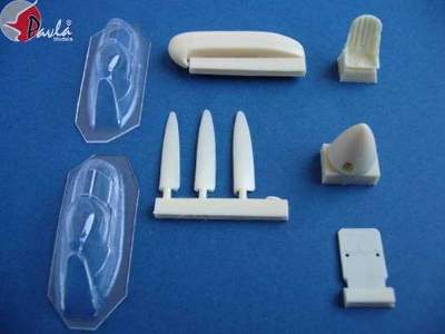 Spitfire Mk.IIA (LR) + vacu canopies for Tamiya - image 1