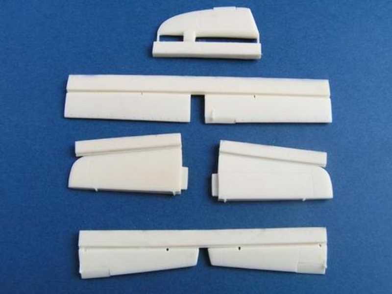 SeaHawk FGA Mk.6 control surfaces for Trumpeter - image 1