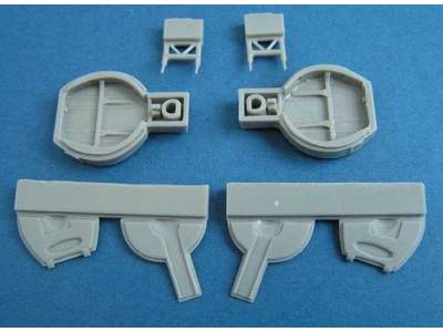 Vampire FB Mk.9 Main wheel well for Trumpeter - image 1