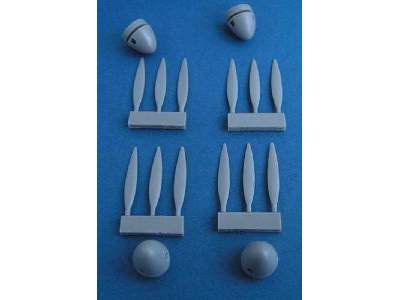 Lancaster Mk.I/III de Havilland DH 5/40 propellers for Airfix - image 1