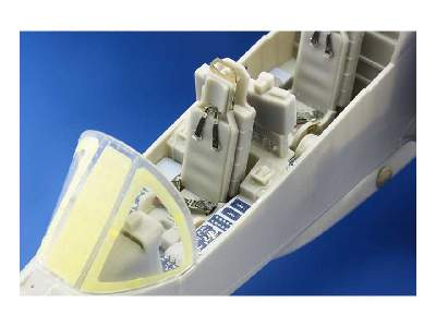 OV-10D seatbelts 1/32 - Kitty Hawk - image 2