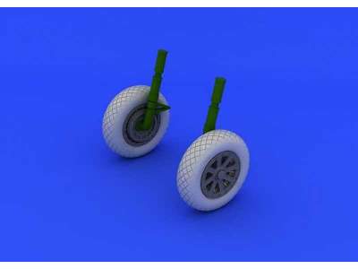 F4U-1 wheels diamond pattern 1/32 - Tamiya - image 1