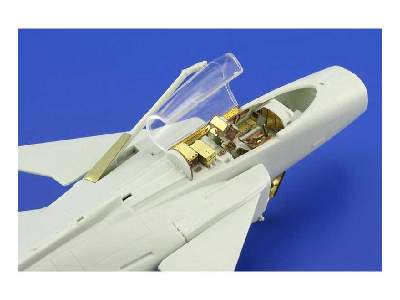 JAS-39C S. A. 1/72 - Revell - image 5