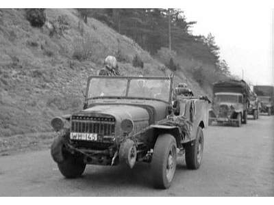 French WW2 Artillery tractor (4x4) V15T - image 11