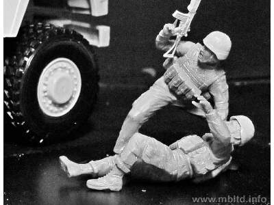 Man Down! US Modern Army, Middle East, Present day - image 12