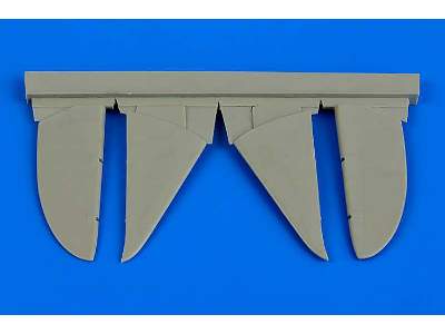 I-16 control surfaces - Eduard - image 1