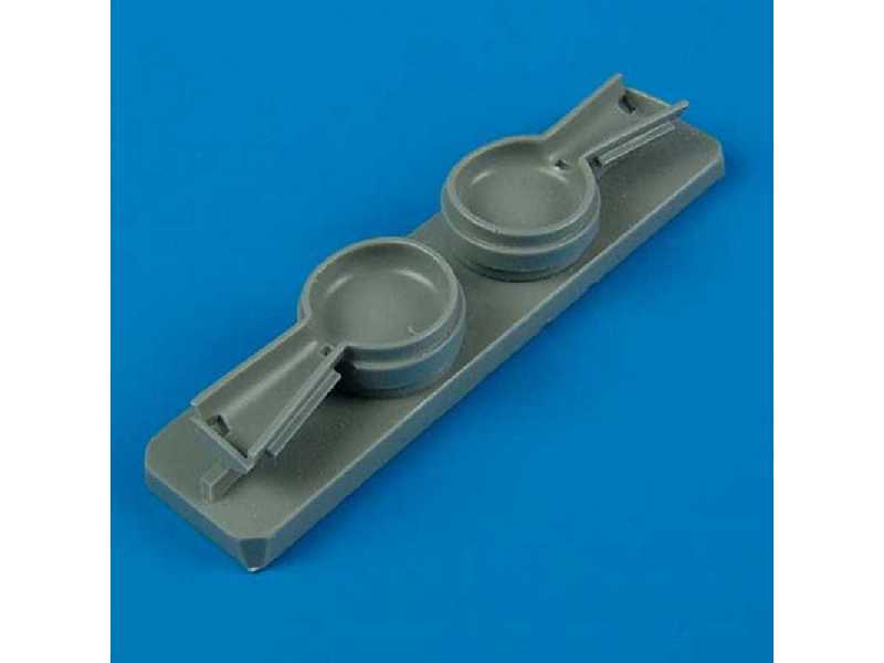 Morane Saulnier MS.406 Wheel Well Hasegawa - image 1 Morane Saulnier MS.406 Wheel Well Hasegawa - image 1