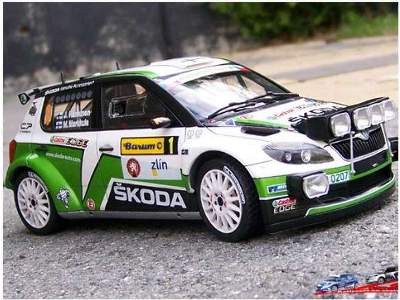 Skoda Fabia S2000 - image 11