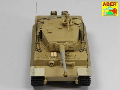 Pz.Kpfw. VI Ausf.E (Sd.Kfz.181) Tiger I – Late version  - image 43