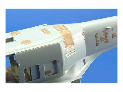 MH-60S exterior 1/35 - Academy Minicraft - image 17