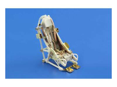 F-86D ejection seat 1/32 - Kitty Hawk - image 3