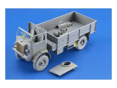 Bedford QL series 1/35 - Ibg - image 2