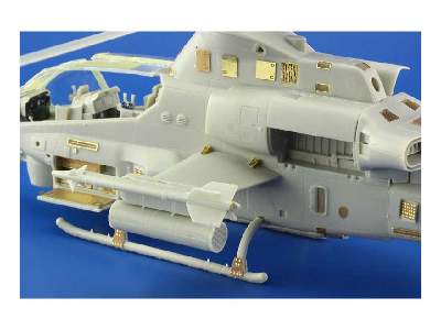 AH-1Z exterior 1/48 - Kitty Hawk - image 4