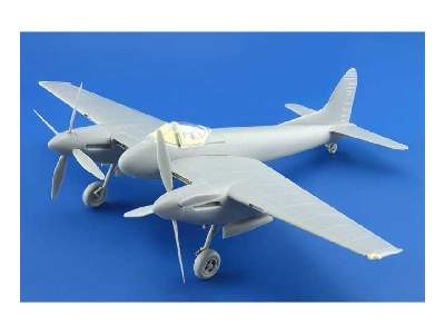 Hornet F.1  S. A. 1/48 - Hobby Boss - image 3